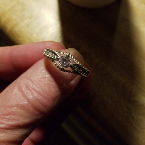 Sold - Picture 5 of 6